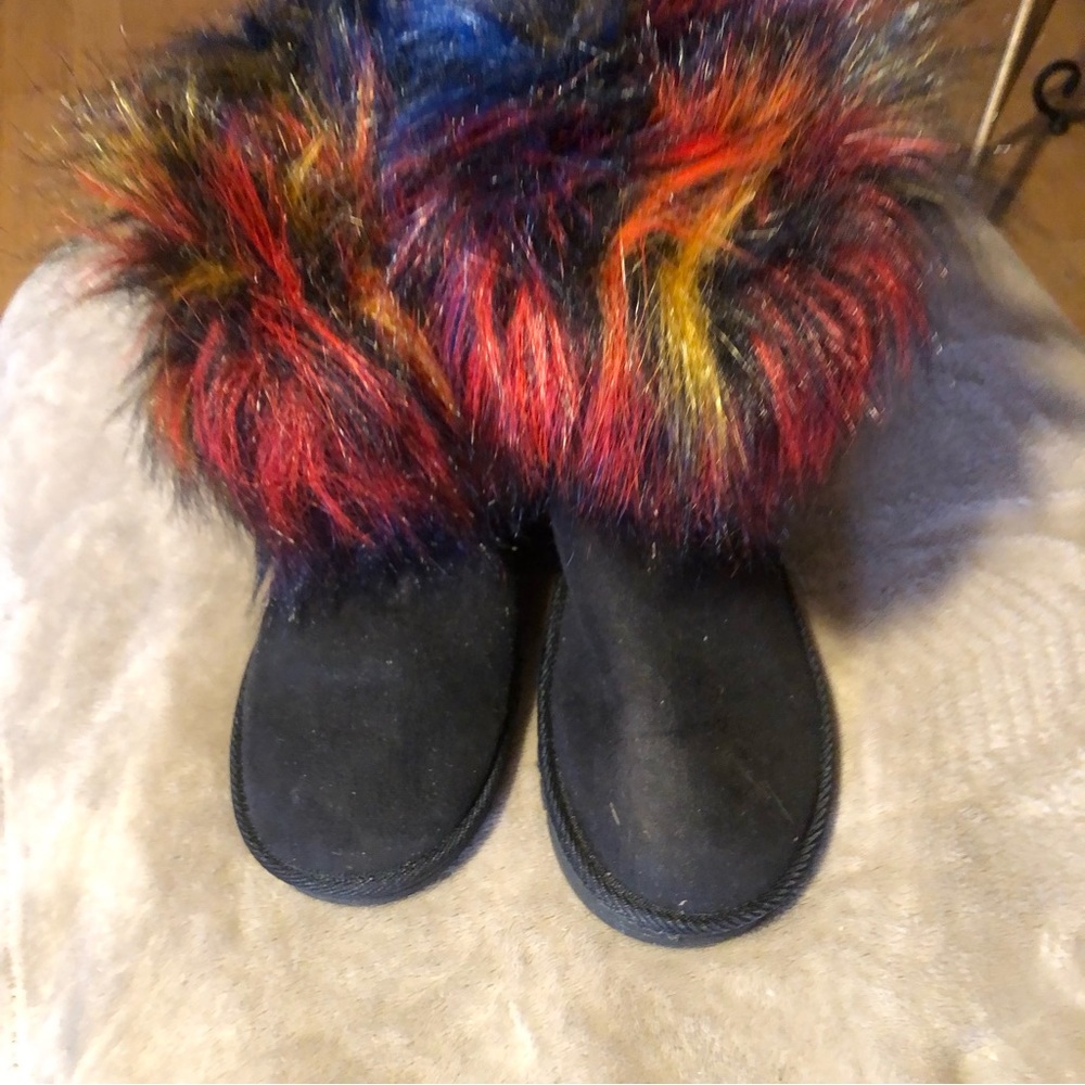 Ladies black boots with multicolored fur size 10 - Picture 2 of 3